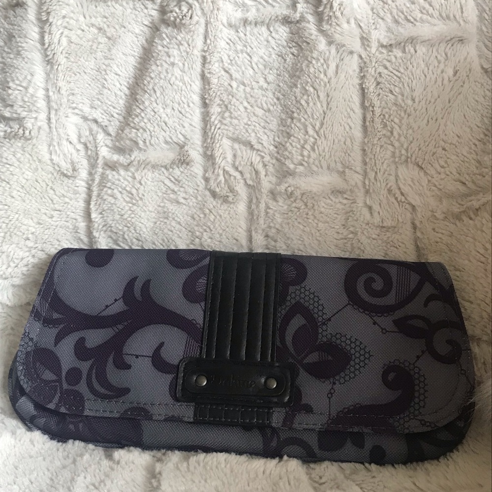 Wallet/ clutch